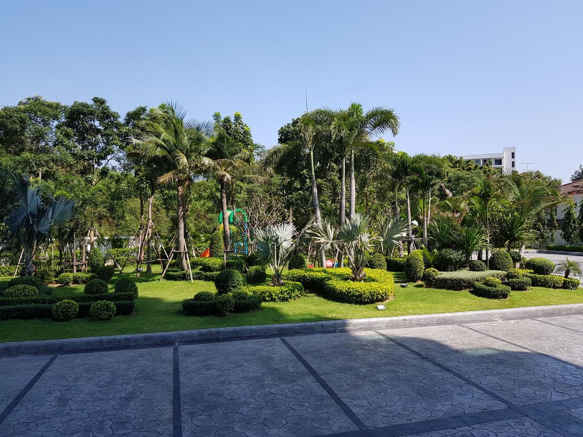 Dusit Grand Condo View Jomtien Beach Dış mekan fotoğraf