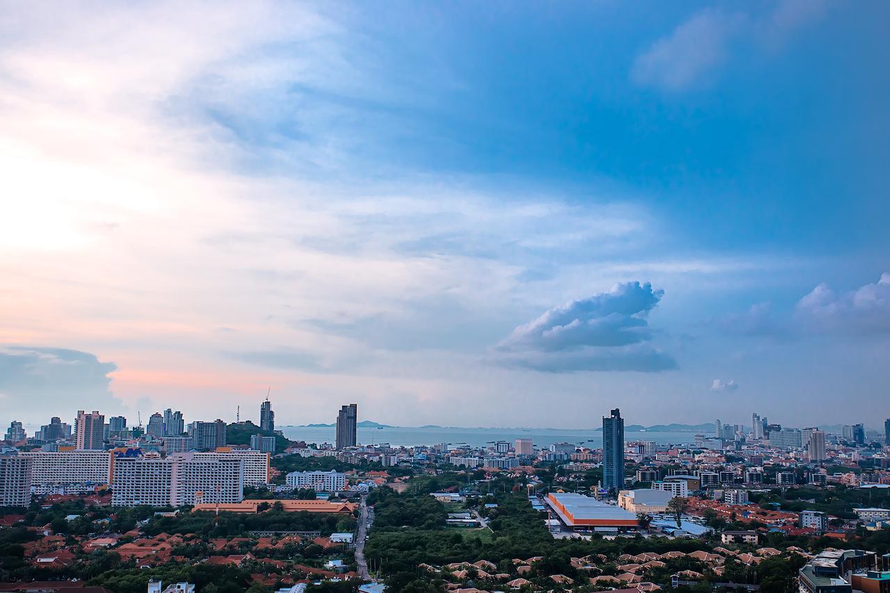 Dusit Grand Condo View Jomtien Beach Dış mekan fotoğraf
